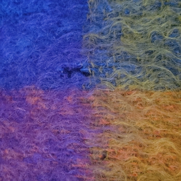 Vtg Heather Brae Scottish Mohair Rainbow Fringe Shawl Wrap FLAWED - Picture 6 of 10